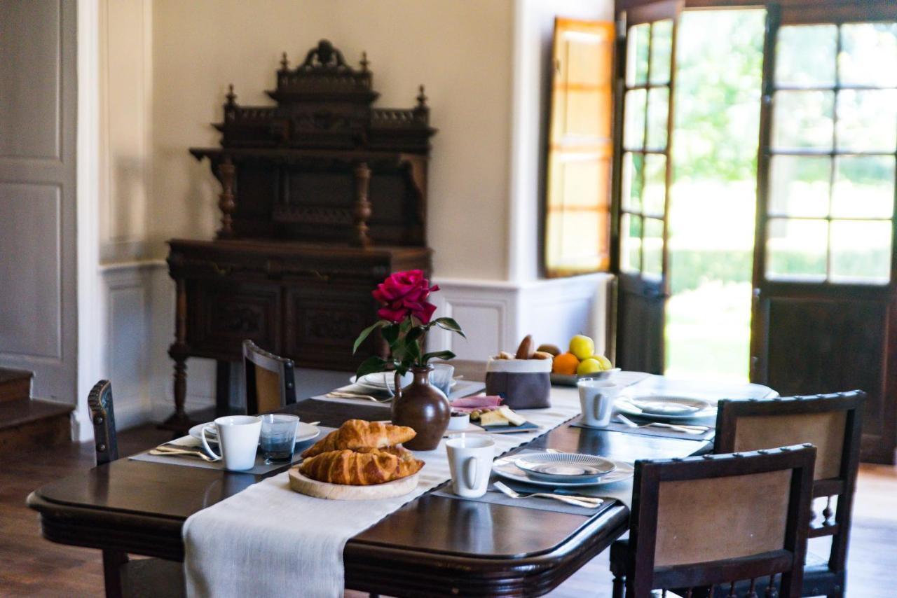 Bed and Breakfast Le Bas Chitray Ménil Exteriér fotografie