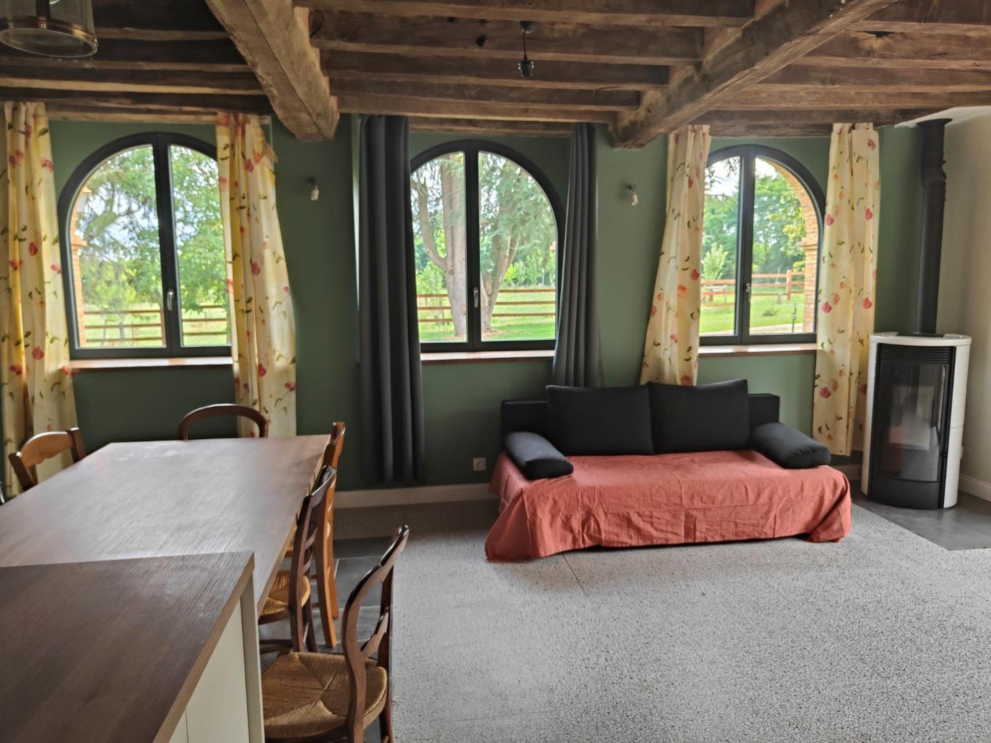 Bed and Breakfast Le Bas Chitray Ménil Exteriér fotografie